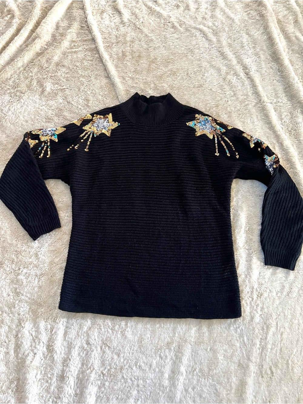 PINK CLOVER Woman's Black Gold & Silver Sequin Star Sweater Size L